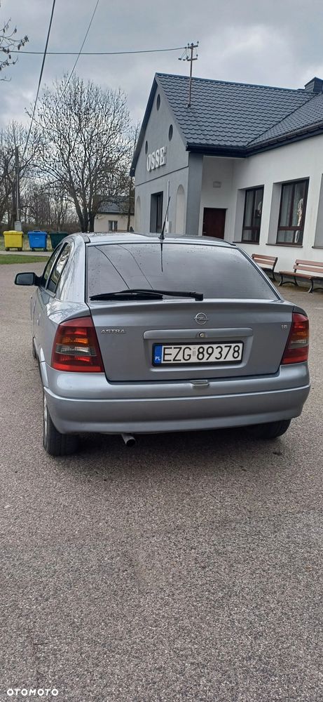 Opel Astra - 6