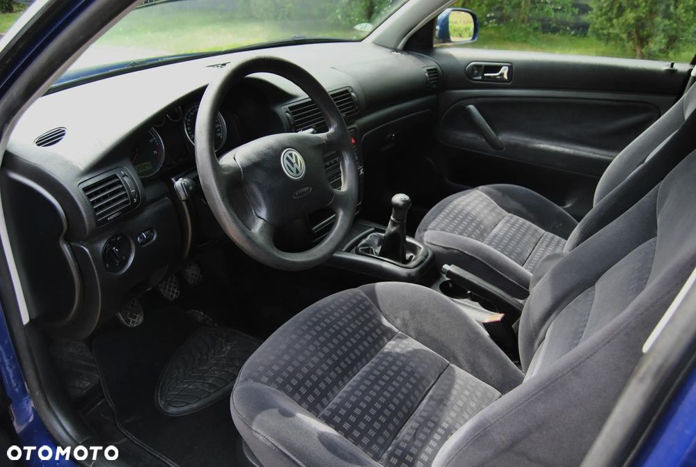 Volkswagen Passat Variant 1.6 Comfortline - 5