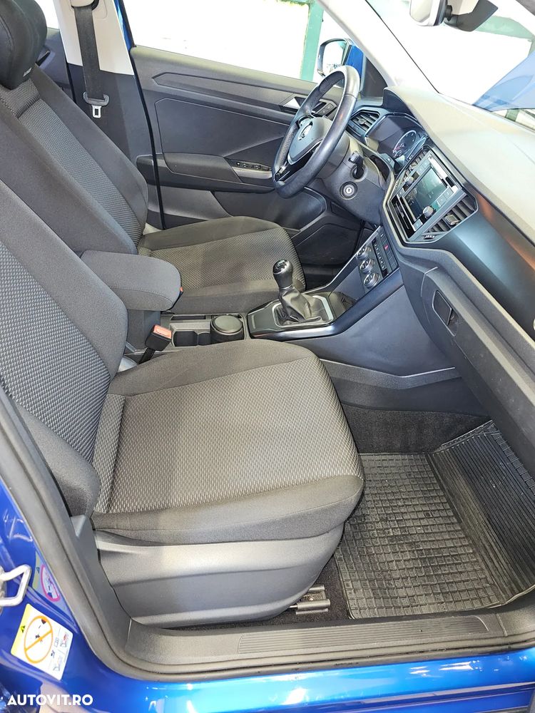 Volkswagen T-Roc 1.6 TDI Base - 17