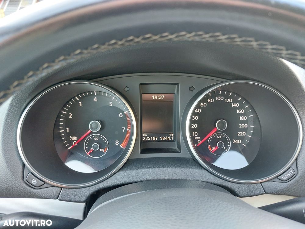 Volkswagen Golf 1.4 TSI Highline DSG - 12