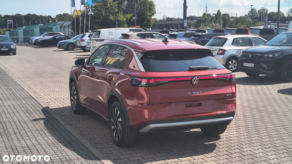 Volkswagen T-Roc - 9