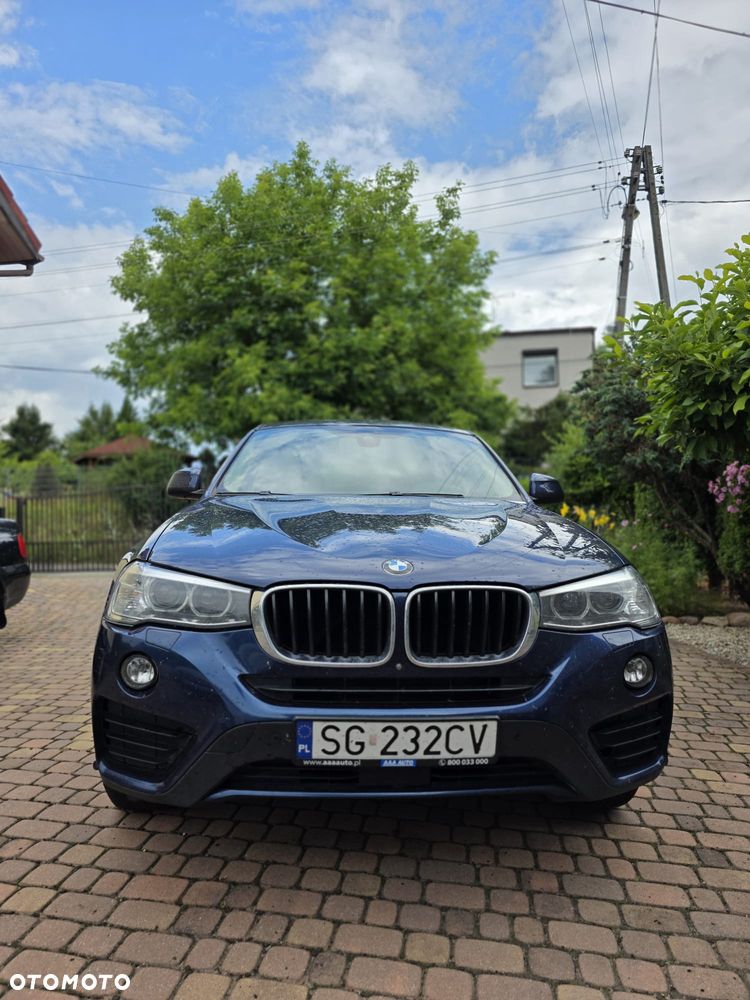 BMW X4 xDrive20i Advantage - 12