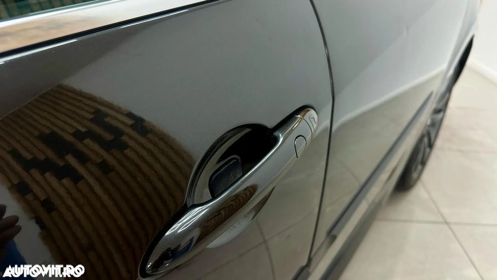 Renault Laguna GT 2.0dCi 4Control - 13