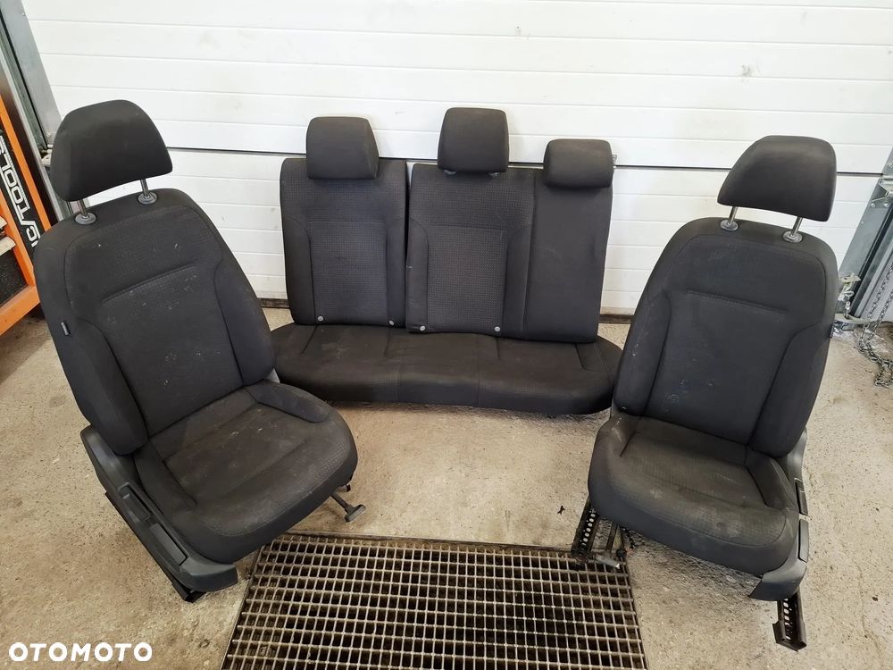 Fotele Kanapy Siedzenia Komplet VW Jetta 5C 2015r - 1