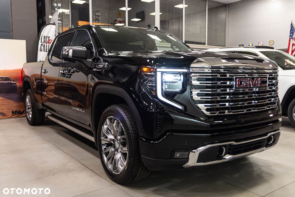 GMC Sierra - 5