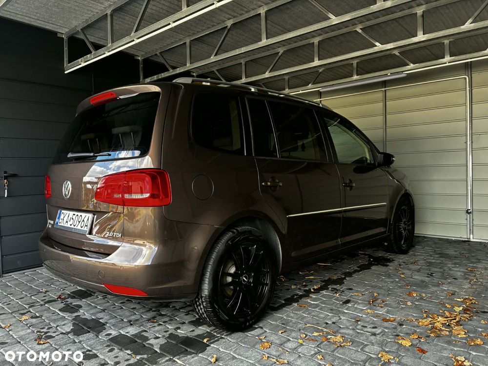 Volkswagen Touran - 3