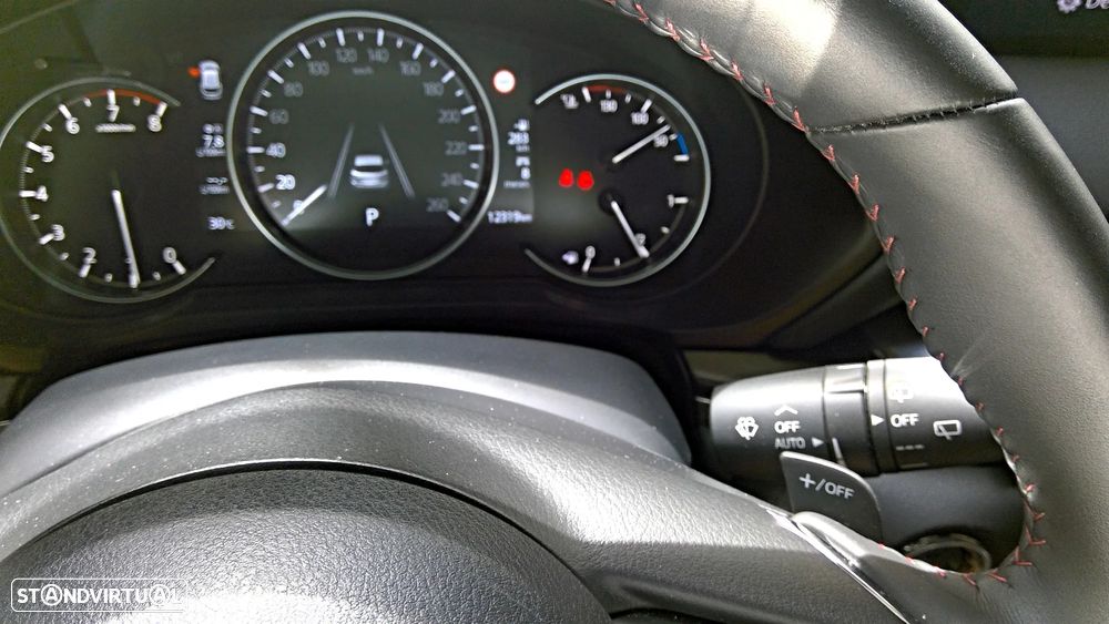 Mazda CX-5 2.0 G Homura AT Comfort Black Pack - 17