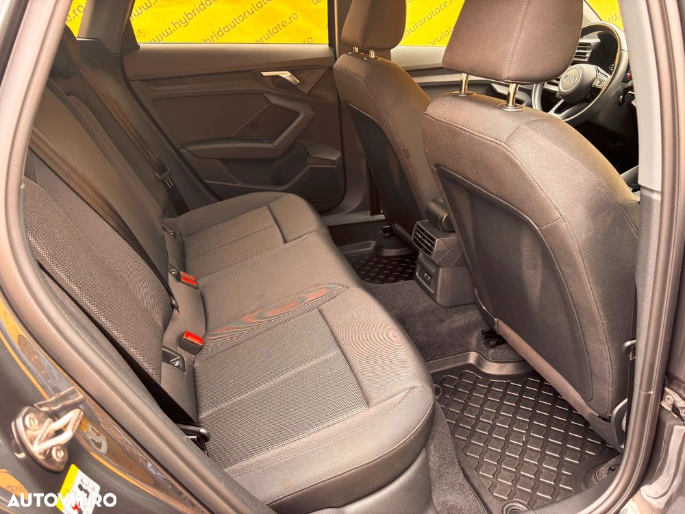 Audi A3 1.5 35 TFSI MHEV S tronic Advanced - 32