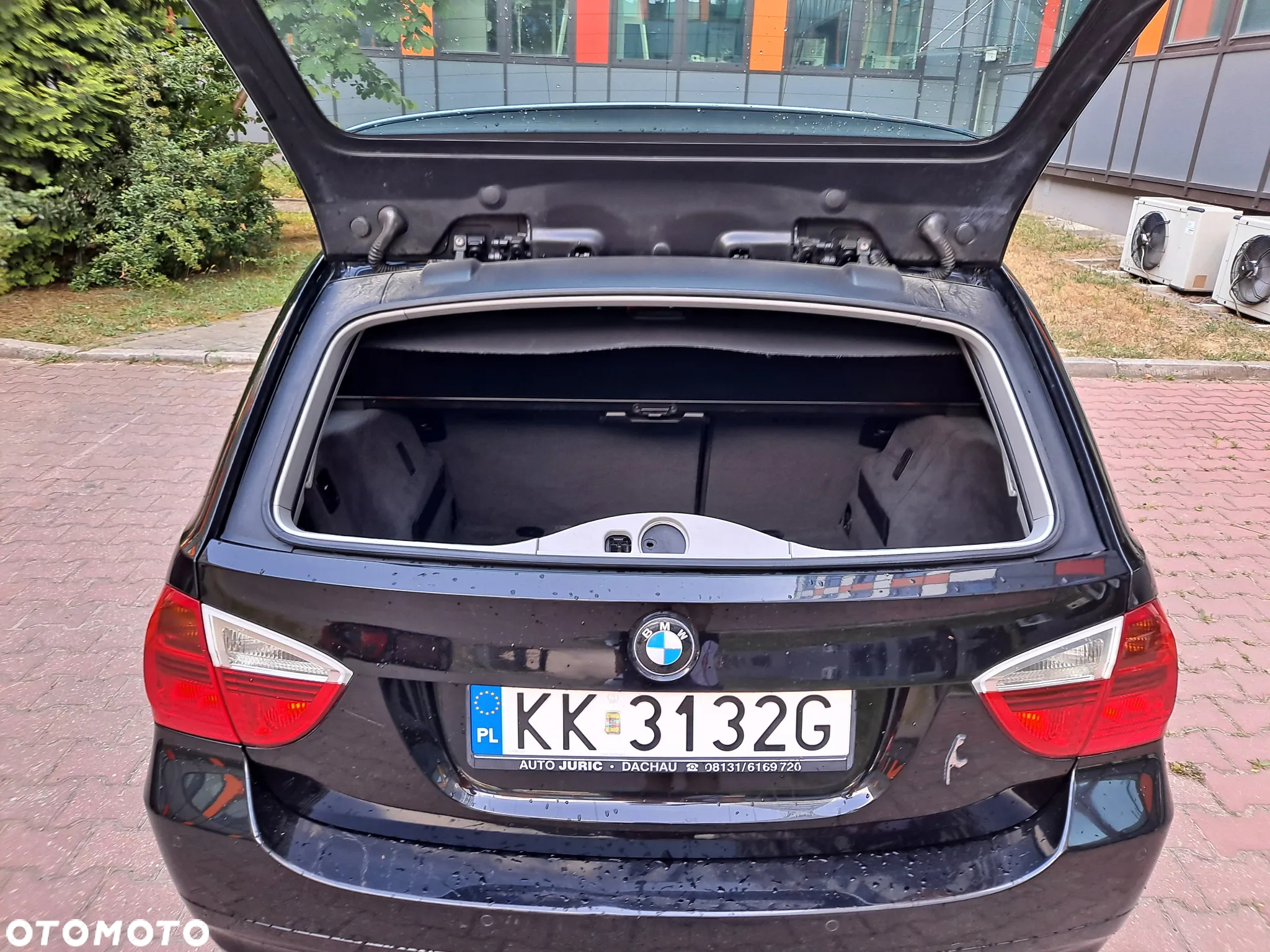 BMW Seria 3 318i - 10