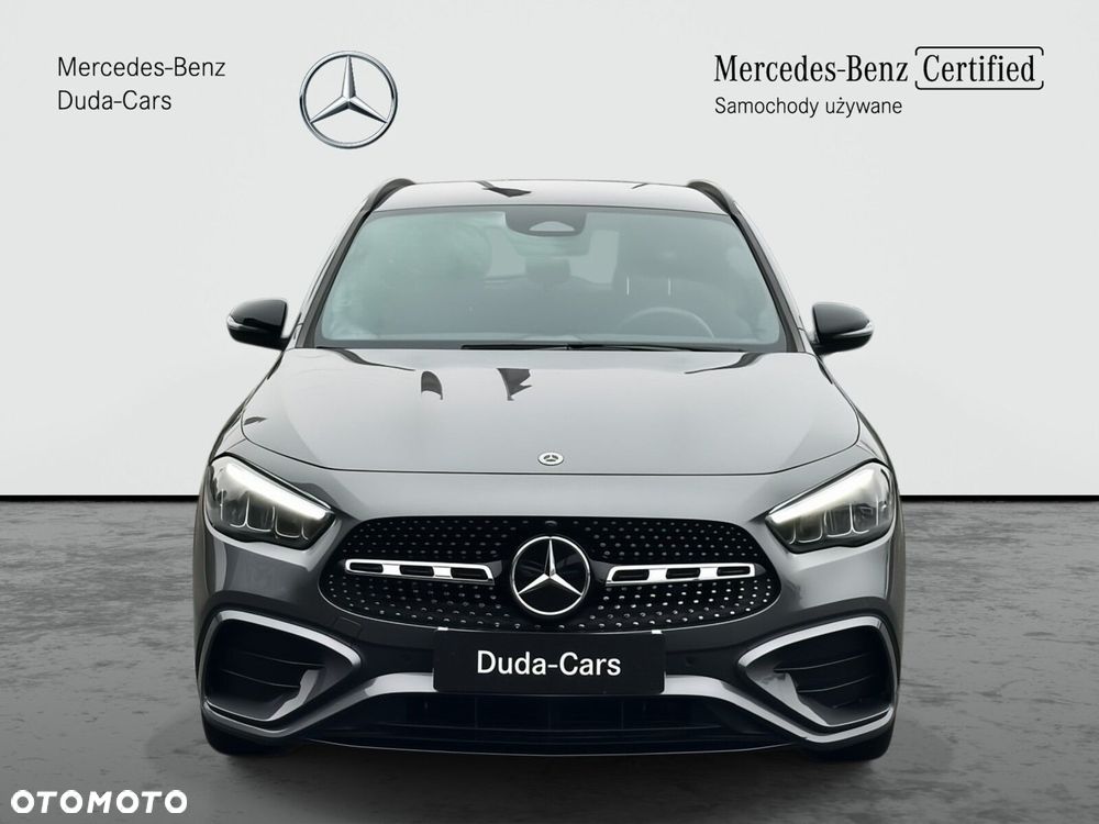 Mercedes-Benz GLA - 3