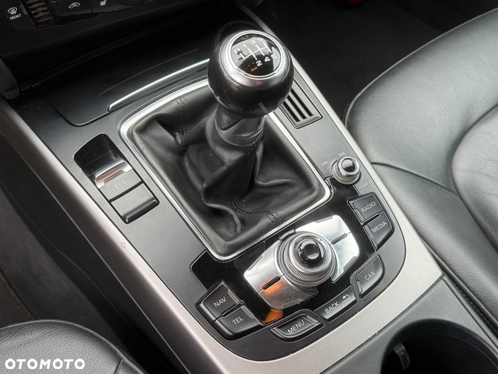 Audi A4 Avant - 10