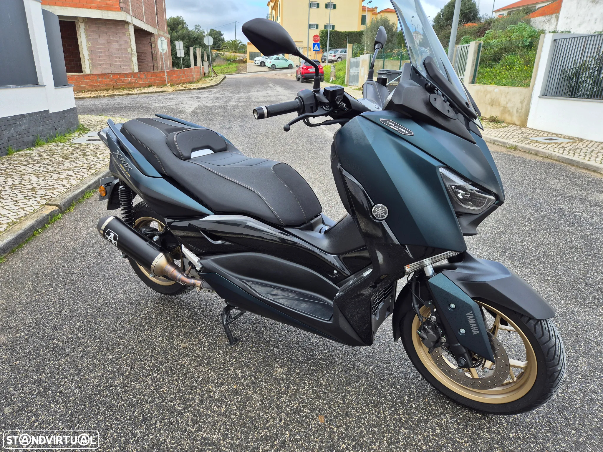 Yamaha X-Max 300 vs IRON MAX - 7