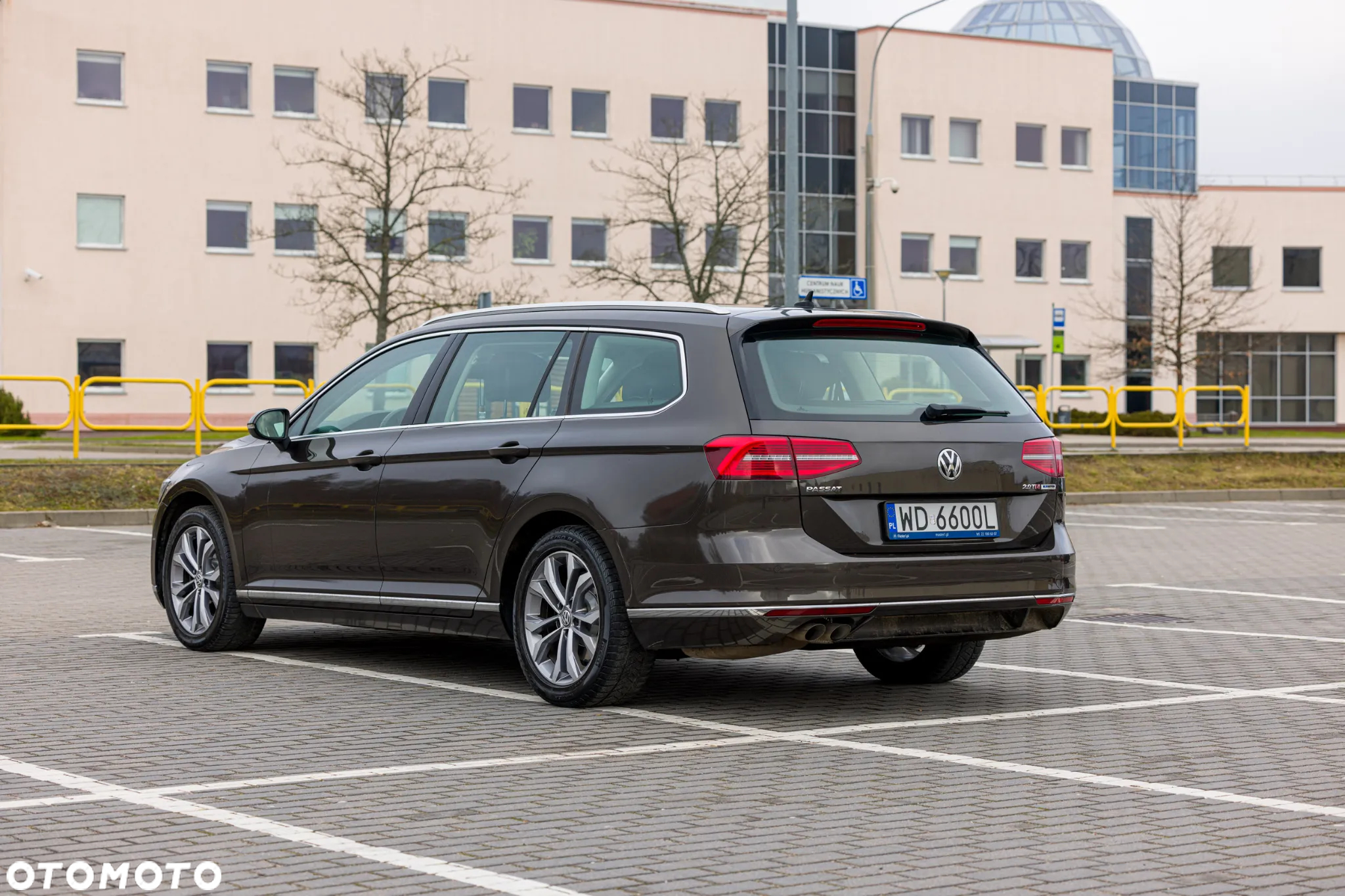 Volkswagen Passat 2.0 TDI BMT Highline DSG7 - 11