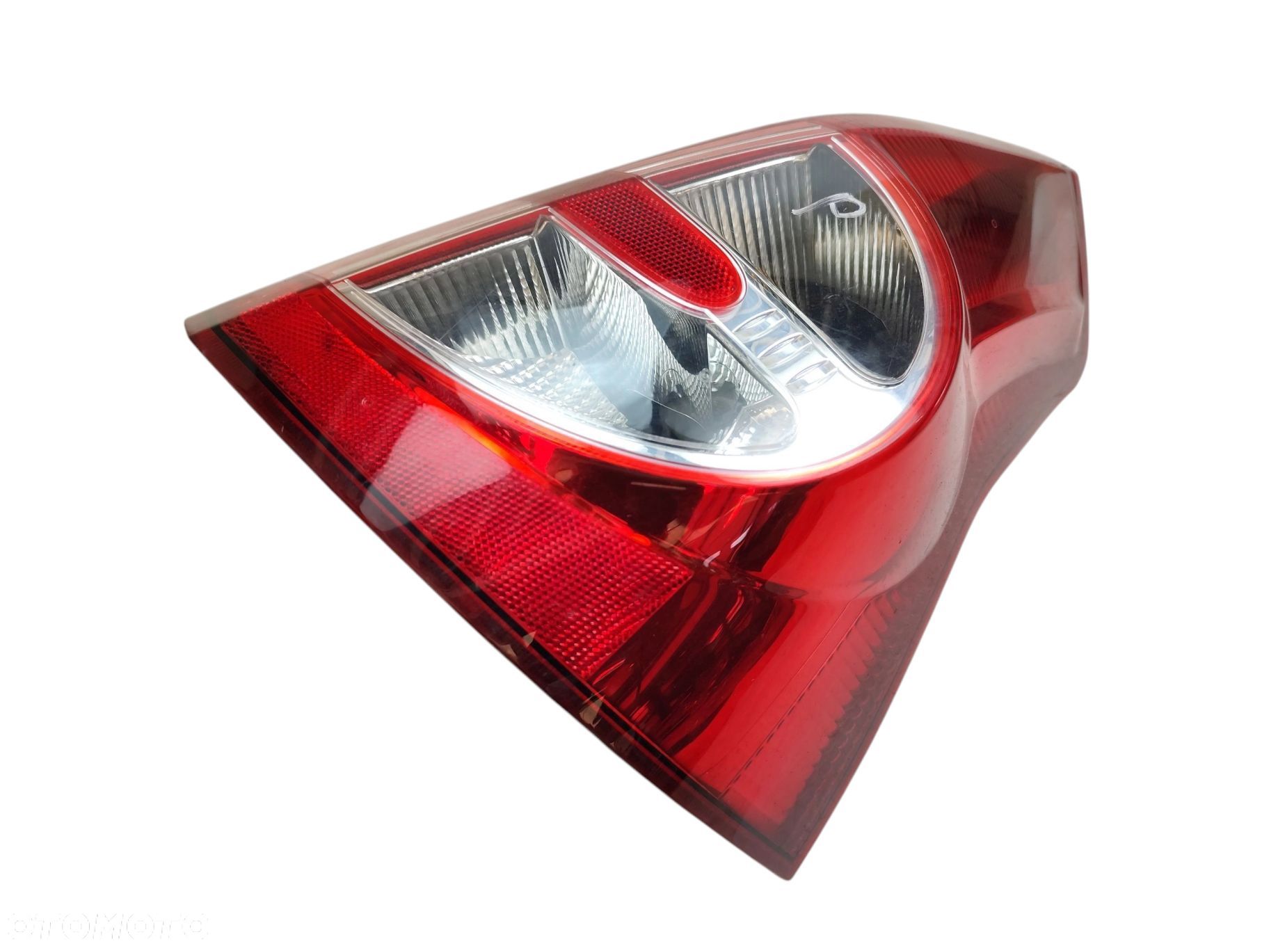LAMPA PRAWY TYŁ DACIA SANDERO I (2008-2012) 1.4 8V 75KM 8200734824 - 1