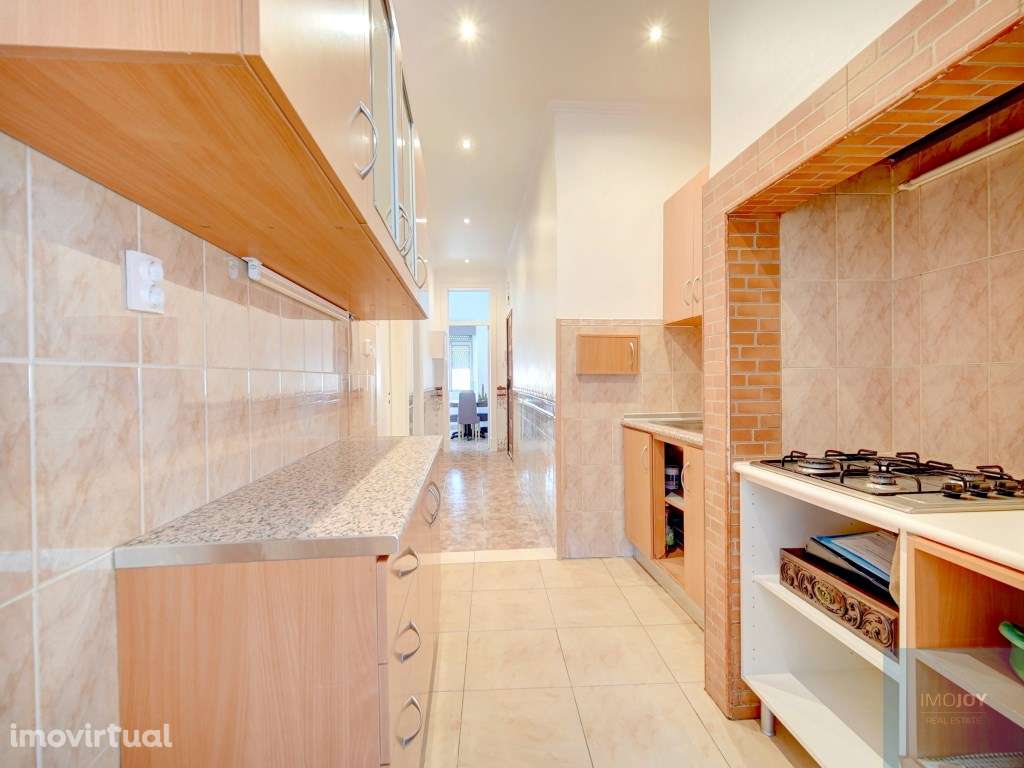 Apartamento T2 em Campolide - Grande imagem: 5/18