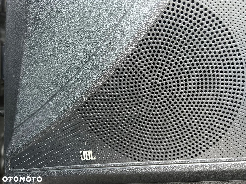 Kia Ceed - 22