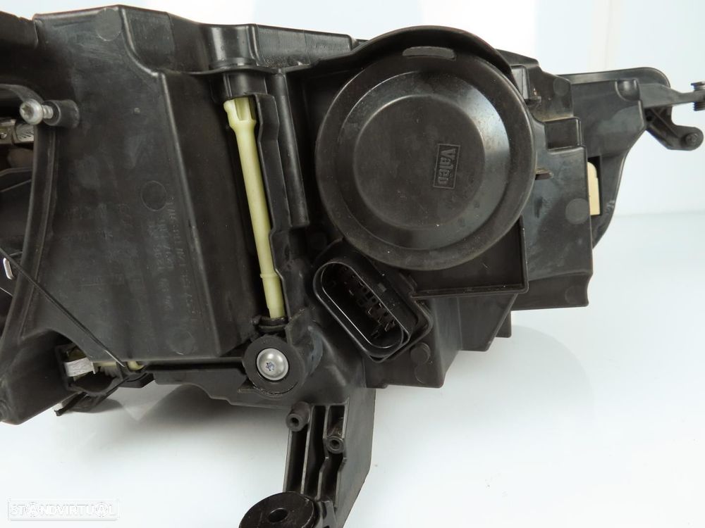 Farol LED Esquerdo Usado / Original VW T-ROC(D11) 2GA941005F - 4