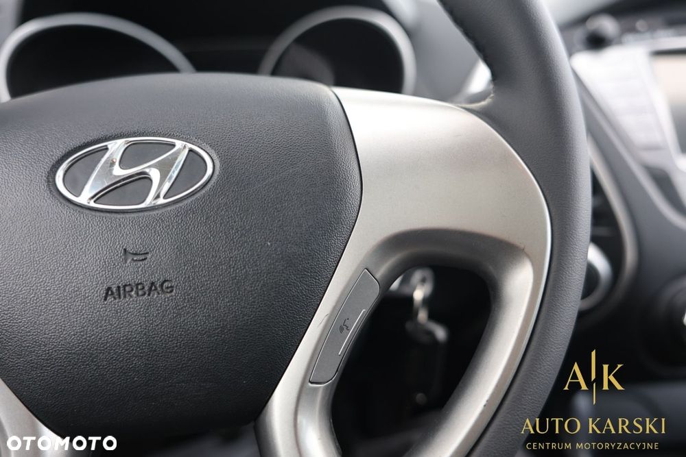 Hyundai ix35 - 23