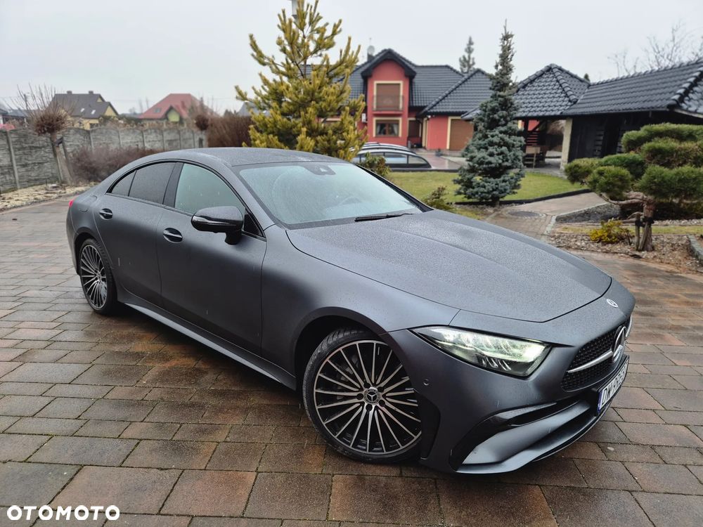 Mercedes-Benz CLS 300 d 4-Matic AMG - 2