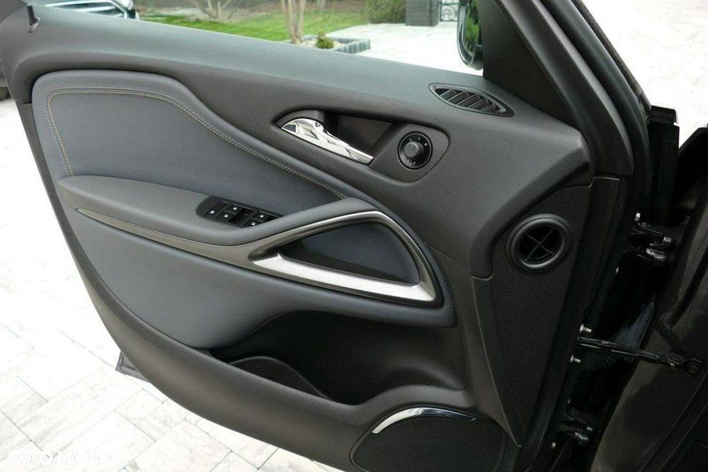 Opel Zafira - 22