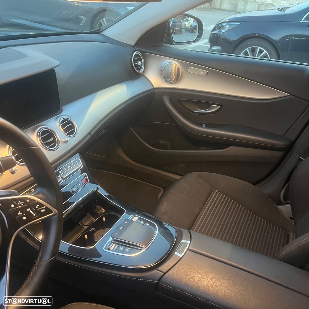 Mercedes-Benz E 300 de 4Matic 9G-TRONIC Avantgarde - 19