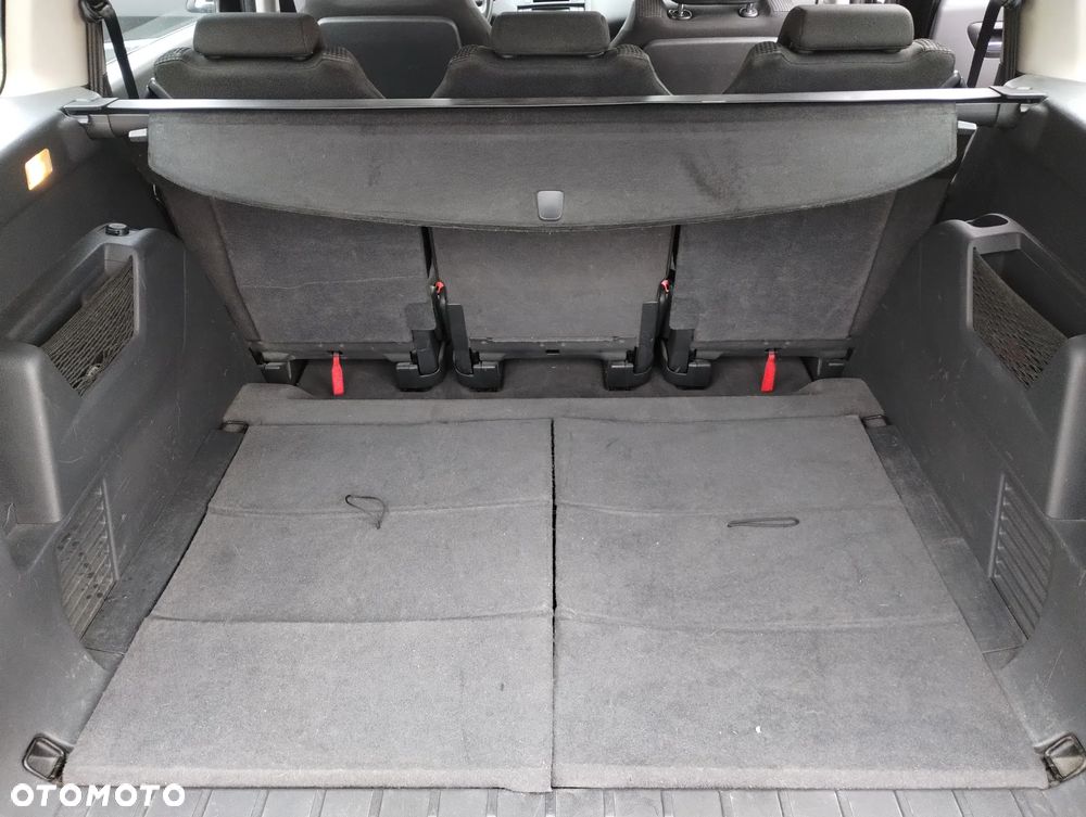 Peugeot 5008 1.6 HDi Trendy - 17