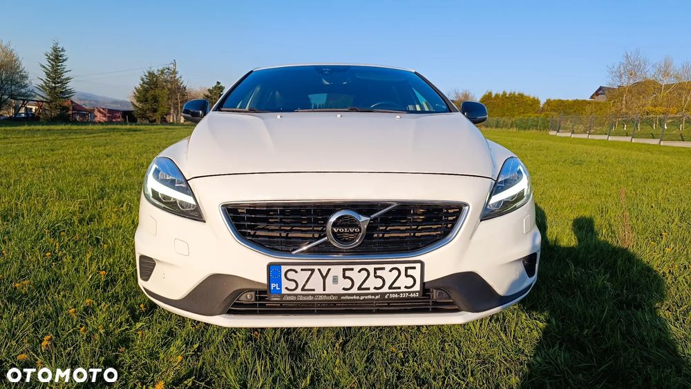 Volvo V40 D4 Geartronic RDesign - 2