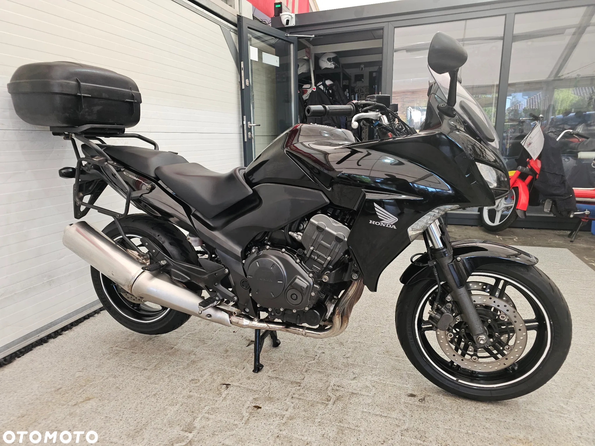 Honda CBF - 17