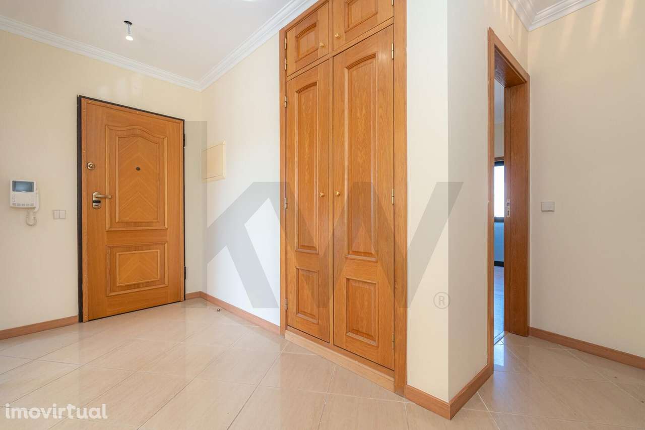 T3 com Terraço e Garagem na Quinta da Fonte, Coimbra - Grande imagem: 2/33