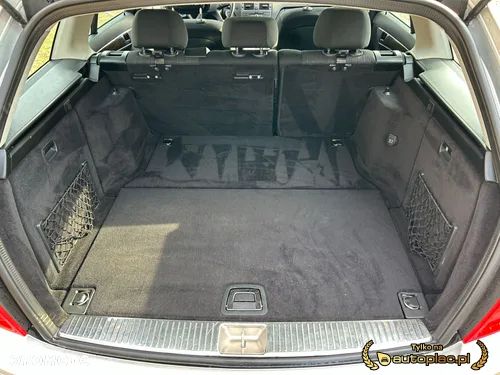 Mercedes-Benz Klasa C 180 Kompressor Automatik BlueEFFICIENCY Special Edition - 3