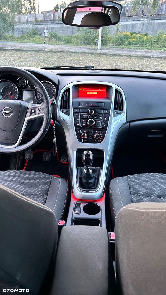 Opel Astra - 9