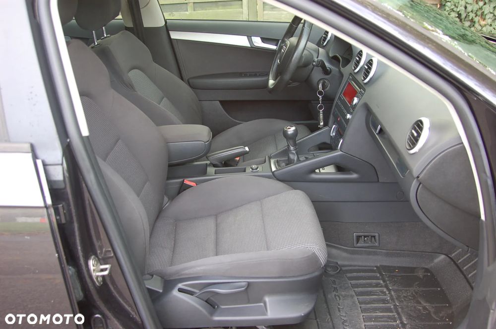 Audi A3 - 8