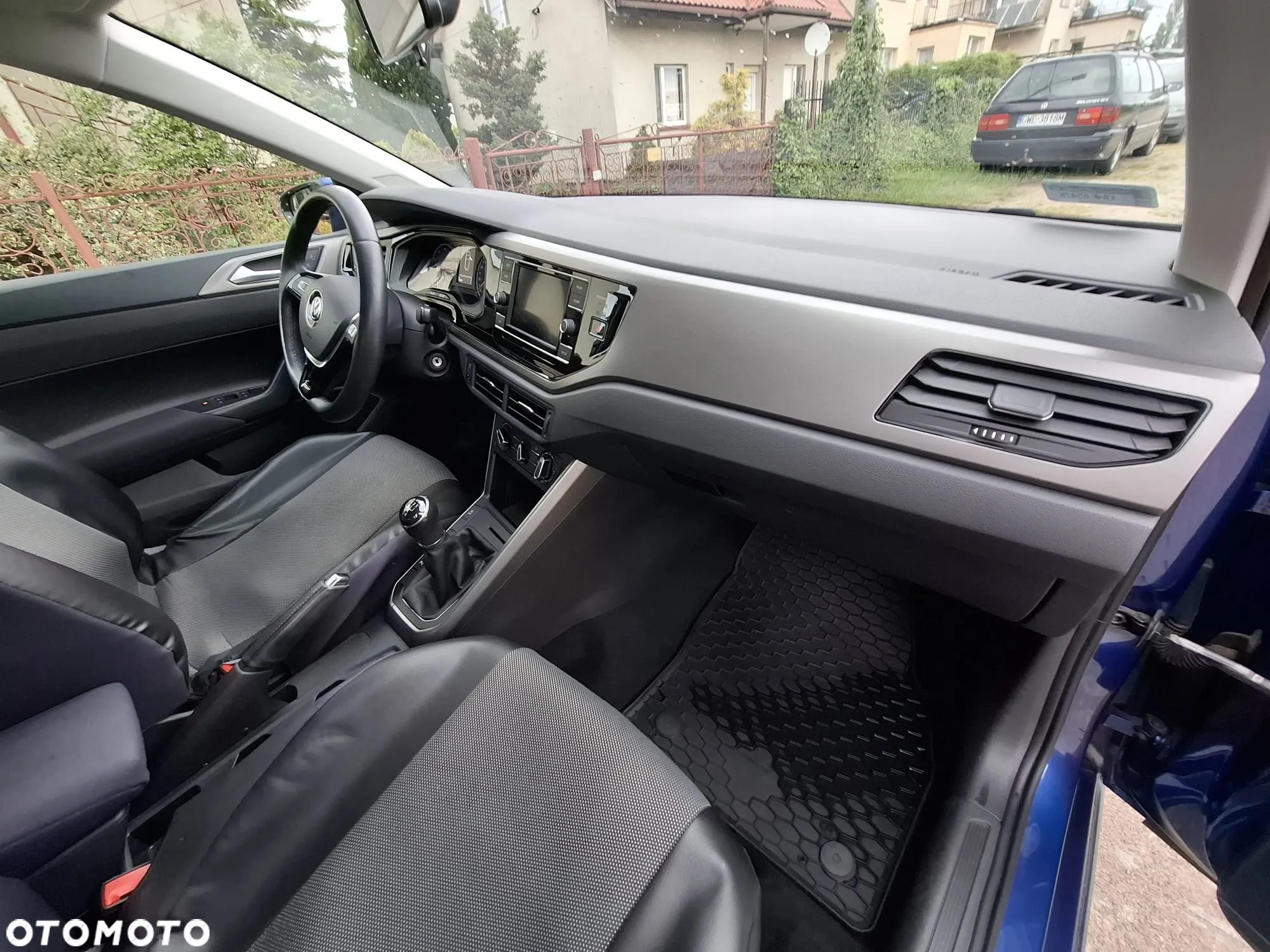 Volkswagen Polo 1.0 Comfortline - 9