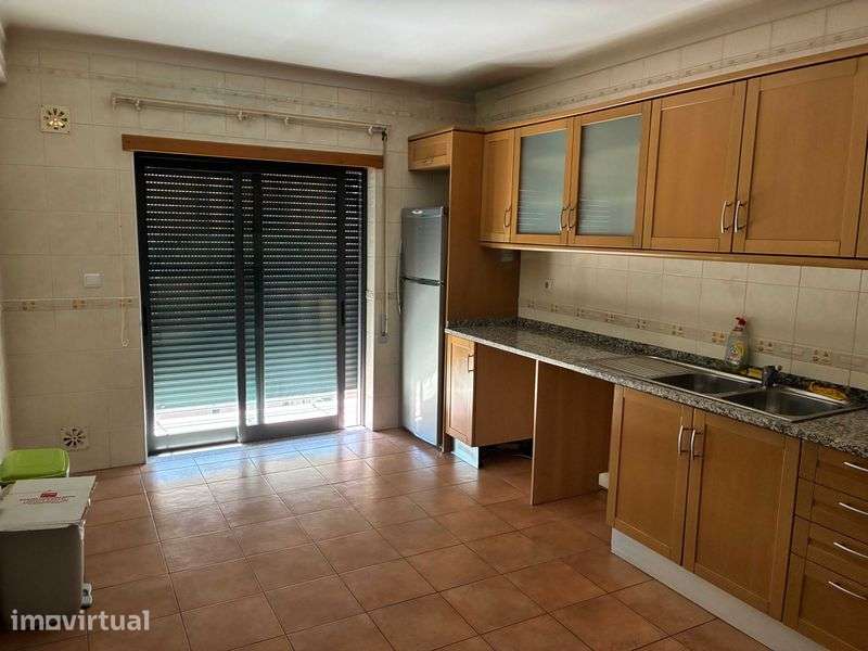 Apartamento T3 em Viseu - Grande imagem: 2/12