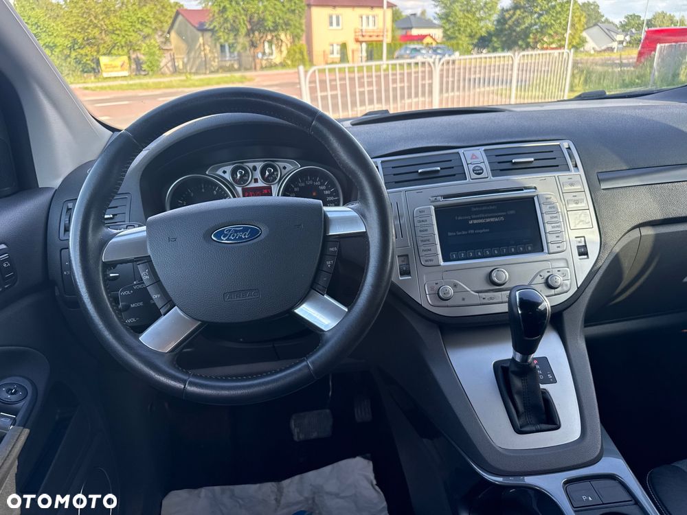 Ford Kuga 2.5 4x4 Titanium - 11