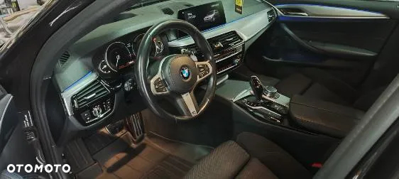 BMW Seria 5 520d xDrive M Sport sport - 25