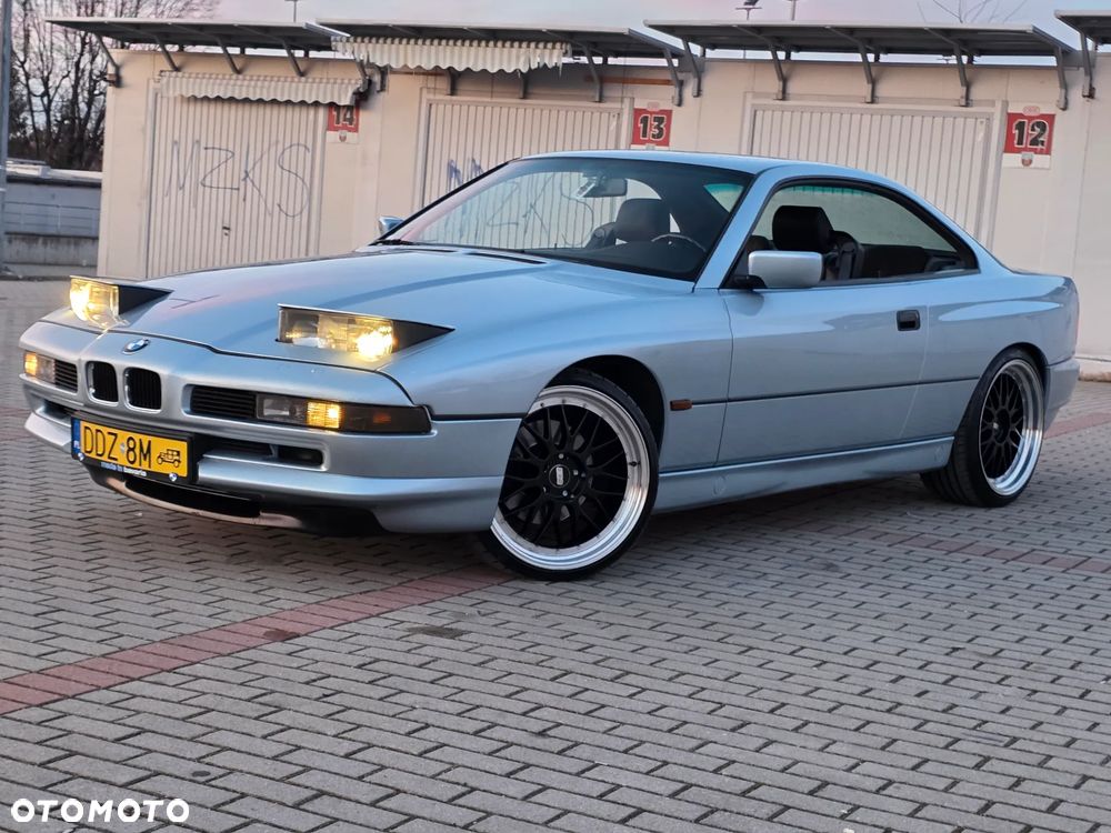 BMW Seria 8 - 16