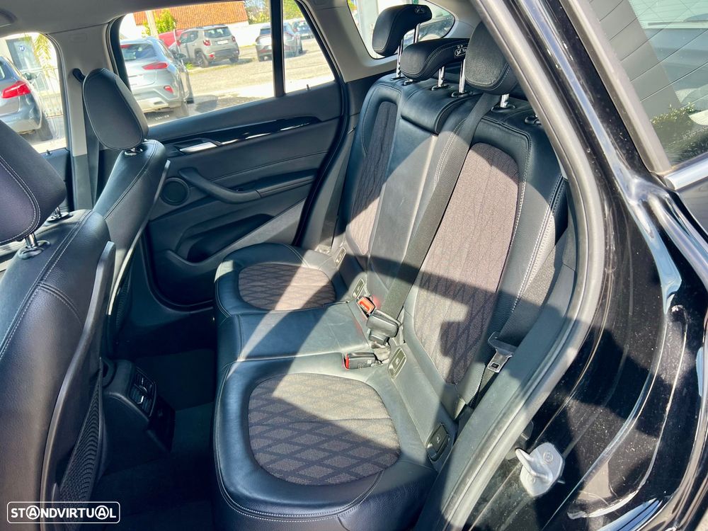 BMW X1 16 d sDrive Auto xLine - 17