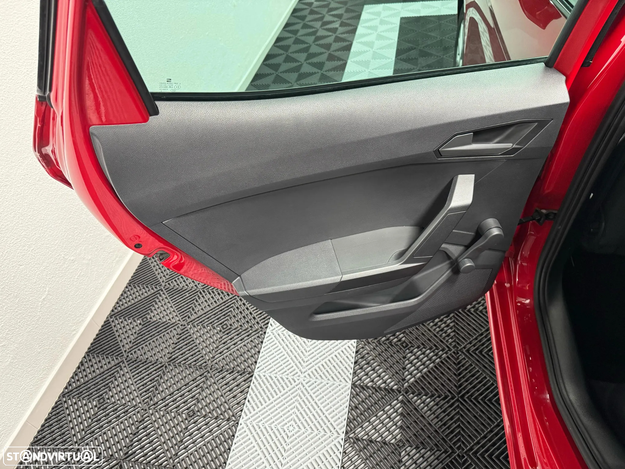 SEAT Ibiza 1.0 TGI S&S Reference - 13