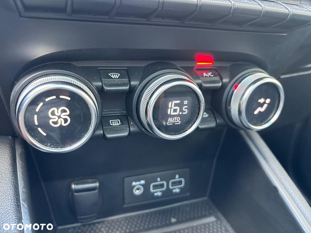 Renault Captur - 32