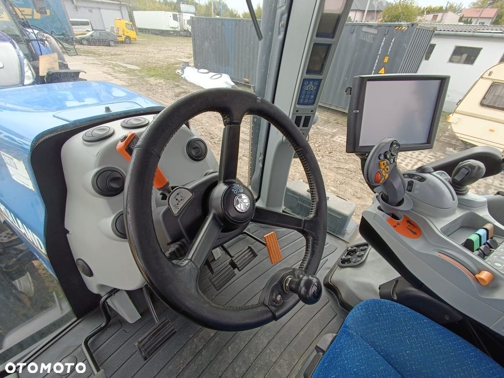 New Holland T8.390 - 15