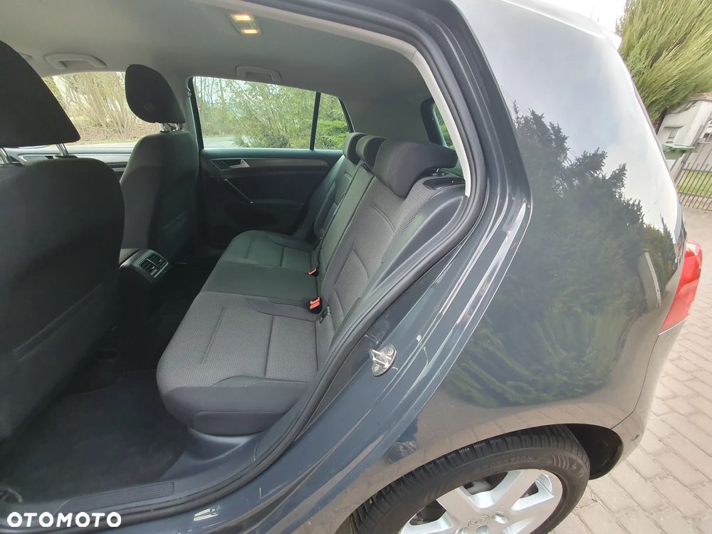 Volkswagen Golf 1.6 TDI BlueMotion Technology DSG Comfortline - 12