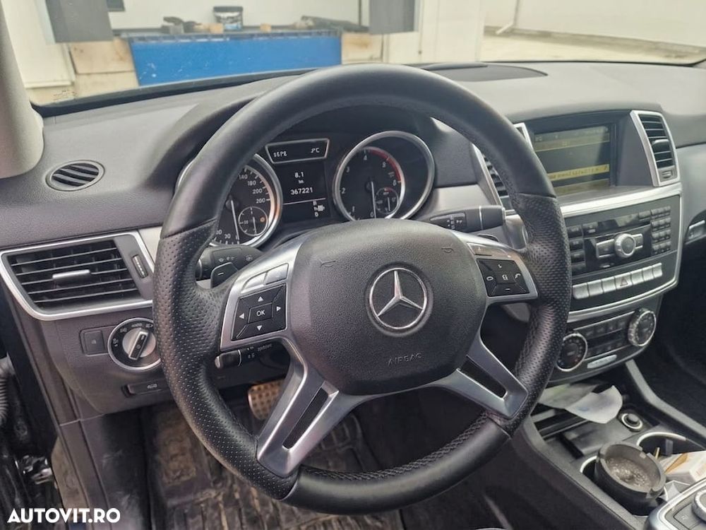 Mercedes-Benz ML - 6