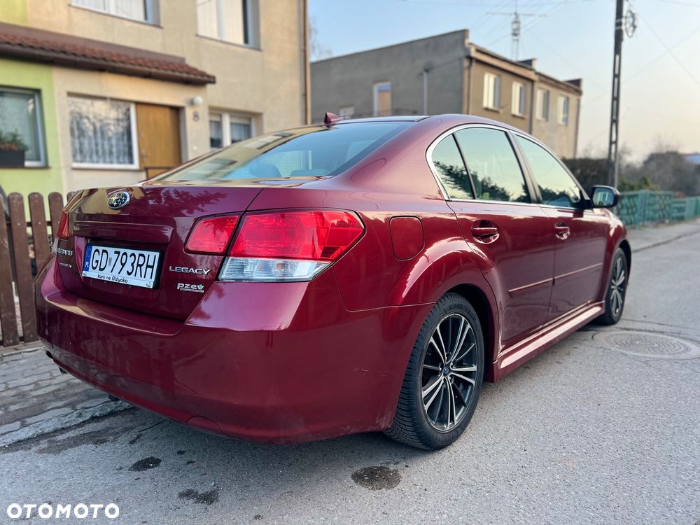 Subaru Legacy - 4