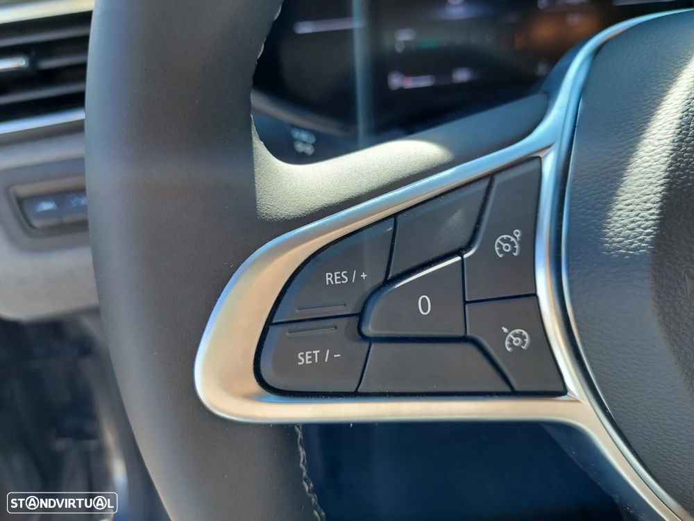 Renault Clio 1.0 TCe Evolution Bi-Fuel - 19