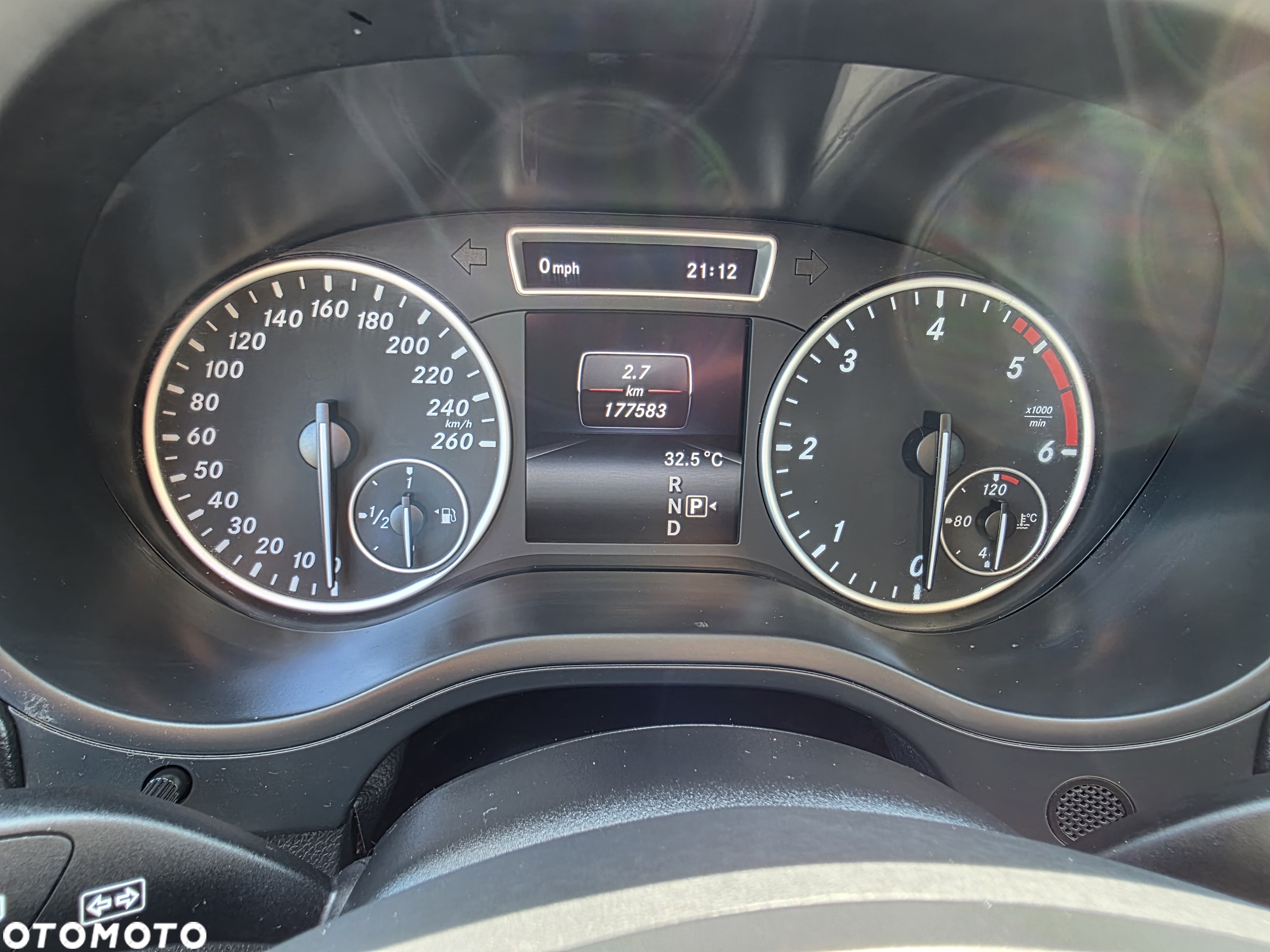 Mercedes-Benz Klasa B 200 CDI (BlueEFFICIENCY) 7G-DCT - 25