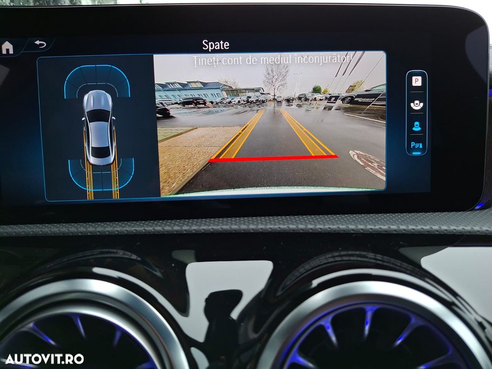 Mercedes-Benz CLA - 17