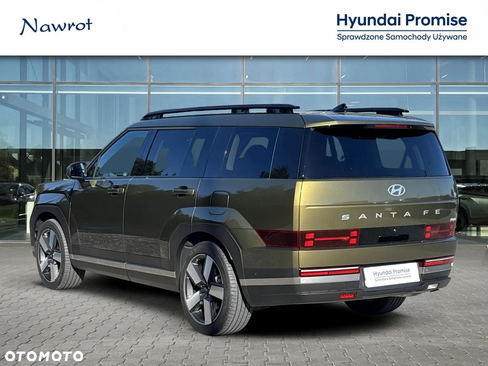 Hyundai Santa Fe - 3