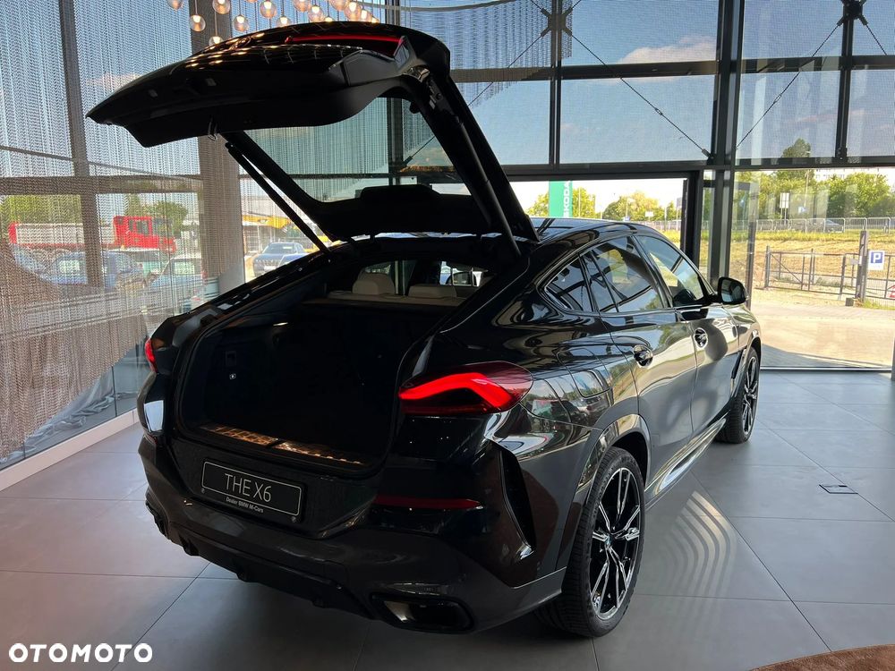 BMW X6 xDrive40d mHEV - 16