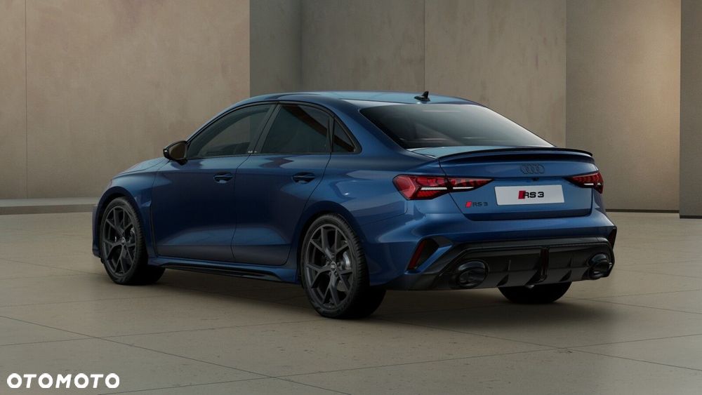 Audi RS3 Limousine - 2
